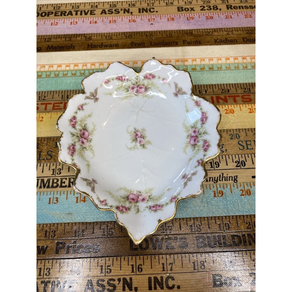 Elite Porcelain Leaf Shaped Floral Dish with Gold Rim Limoges France